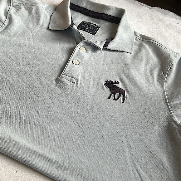 Abercrombie & Fitch Other - Baby blue abercrombie shirt,good quality and very nice